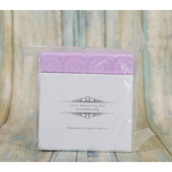 Natural Soy Wax Lavender Candle Relax Scented 9oz NEW - Picture 3 of 6